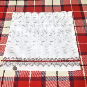 Highland Dickie Bib with red accent