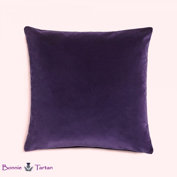velvet_cushion_violet